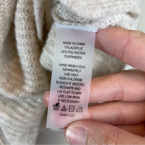 Vince Camuto Cream Tan Button Accent Knit Long Sleeve Sweater Women XS - Picture 7 of 7